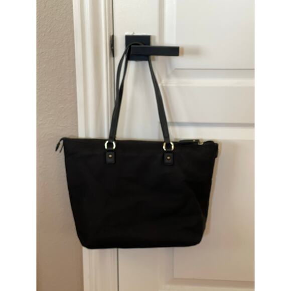 Tommy Hilfiger Black Large Pouch Shoulder Bag Hobo - Picture 3 of 8